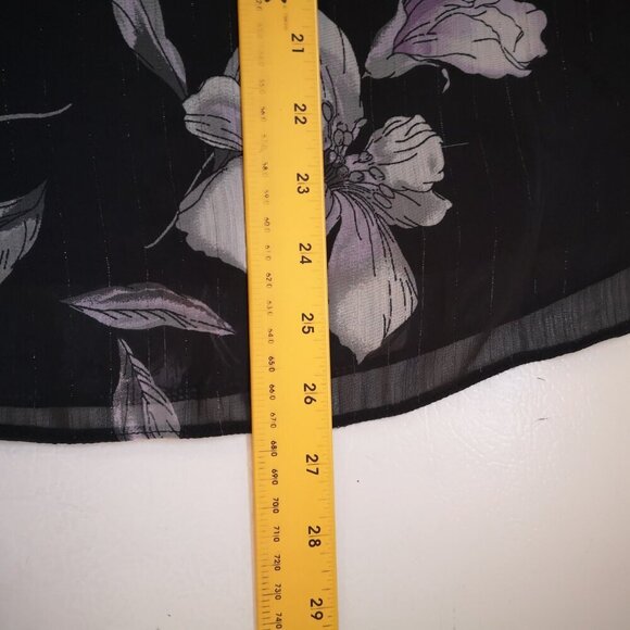 Ricki's Ladies Size 14 Black with Purple & Grey Flower Pattern Tunic - Picture 10 of 11